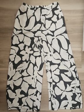 Nordstrom Black & White Floral-Print Wide Leg Pants